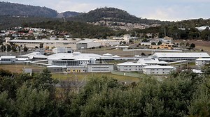 Service to keep inmates in touch with outside world