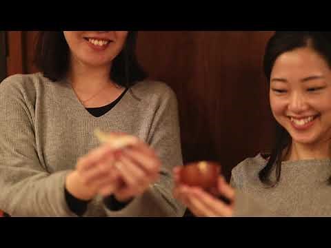 Kintsugi Japanese Gold Repair of Pottery at Maikoya