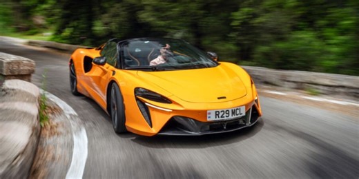 Hello sunshine: We test McLaren’s drop-top hybrid Artura Spider