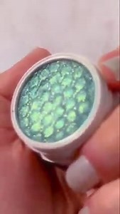 2.8K views · 145 reactions | high impact colour  our cult-favorite crème to powder shadow delivers supercharged, ultra-creamy colour ✨ do you own this super shock shadow? ft. shade 'on set' IG: sadiexoxos | ColourPop | Facebook