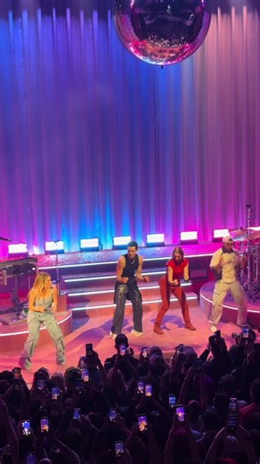 Hilary Duff's Iconic 'With Love' Dance Performance at O2