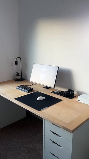 Clean Double Monitor Setup Inspiration for Tech Enthusiasts
