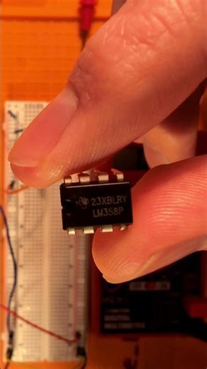 Voltage Collapsing? Try a Buffer (LM358) #shorts #techshorts #LearnElectronics