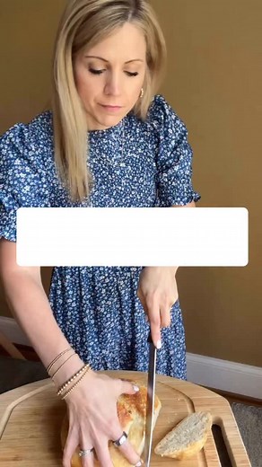 Want to save more money without adding more work to your plate? 🙋‍♀️ These 3 apps are some of my favorite ways moms are saving real money in 2025: ✨ Ibotta (groceries) ✨ Rakuten (online shopping) ✨ Upside (gas & restaurants) The best part? No scams, no selling, no extra hassle. Just real savings on things you already buy. 💡 Drop APPS in the comments and I’ll send you the full list of 12 legit apps that can help you save $1,000 this year. #savemoneytips #budgetmom #frugalliving #moneysavingapps