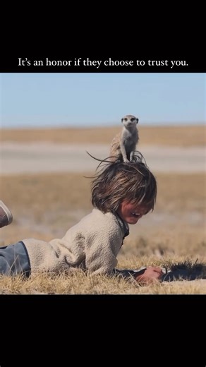 🥲 Who remembers this special moment?? Wanna know a secret..🤫..This scene will be recreated in our new illustrated kids book with Disney’s National Geographic!! 😍 APRIL 24, 2025 IS LAUNCH DATE!! Just 6 days away and if you order during the first 48 hours on our website you can get a signed copy so please mark your calendars! 🎁 It will also be a great gift for your family and friends that need a blast of adventure in their lives. ❤️💙💚 | The Bucket List Family