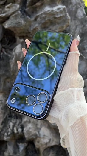 Black ice sensitive glass magnetic suction with built-in glass lens film supporting wireless charging mirror light sensing#case #iphone17promax #mirror #glasscase