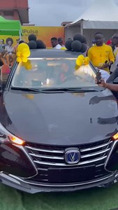 2.5K views · 414 reactions | Big win on campus! A 200L Engineering student just drove home a brand-new car, all thanks to @mtn_ng Go Mad On Campus with MTNPulse  #StayConnected #UNIBEN #MTNPulse | UnibenGist | Facebook