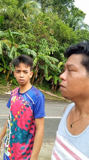 709K views · 19K reactions | Bako man ngani kami藍 Kuya Khol & Kuya bot Frederick Barnedo #followerseveryone #fbreelsfypシ゚ #bicolanoblager #topfanbadge #CommentLikeShareFollow #highlighteveryone #justforfunreels #comedyreels #followersシ゚ | Apuli John Loyd | Facebook