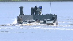 俄手搓造型奇特的新款BT-3F装甲车，基于BMP3底盘改造（那天，土龟和BMP3喝多了……）_哔哩哔哩_bilibili