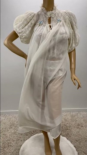 1960s sheer chiffon boudoir peignoir or robe. White see through fabric￼