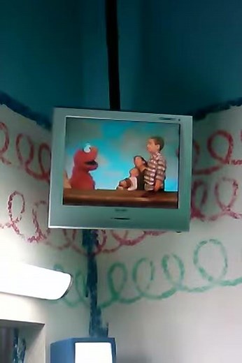 Sesame st exhibit strong museum of play