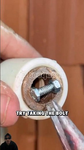 Plumber’s Secret: How to Extract a Broken Pipe Thread 😱 #diy