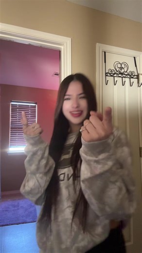 I love a bad bih #fypviral #foryoupage #badbitch #viral #trendingnow | and i love a bad b with confidence