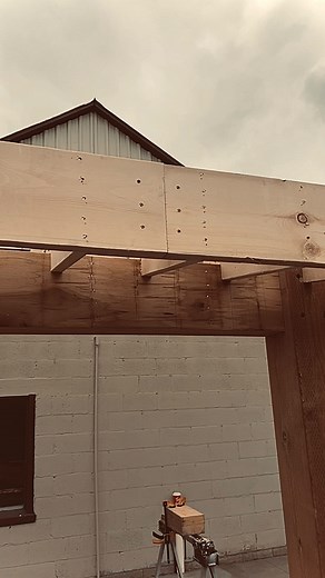 Dave Deguire on Instagram: "Proper way to install your fascia board #build #better #construction #quality #fascia #backyard #oasis #roof #tips #shorts"