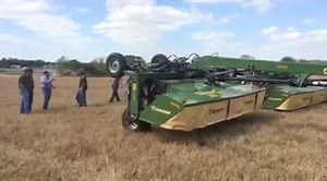 3.4K views · 89 reactions | The endwise transport option, available on EasyCut TC models, transforms the mower into a road friendly 9' transport width, and switches from transport to field in about 30 seconds. | KRONE Agriculture | Facebook