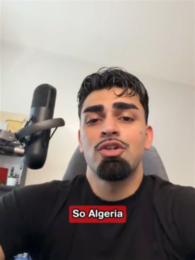 Algeria is deleting UAE from the server | algeria and uae