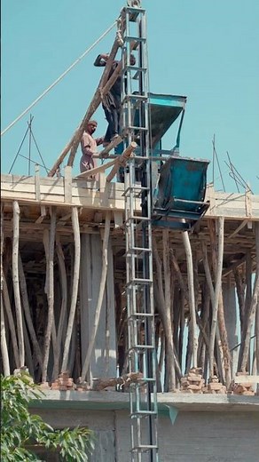 Builder’s Hoist or Tower Hoist #builderhoist #towerhoist #hoistingmachinery #hoists