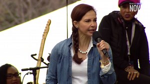 1.1M views · 10K shares | Actress Ashley Judd gave a passionate spoken word performance at the Women's March on Washington. https://yhoo.it/2kchibL | Yahoo News | Facebook