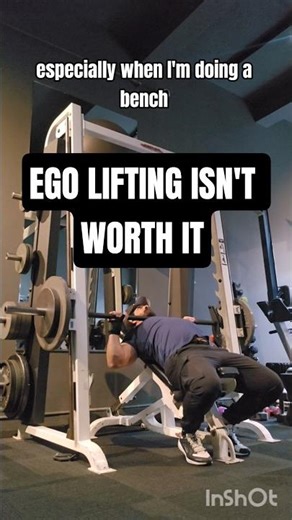 Benching On The Smith Machine Is Underrated!