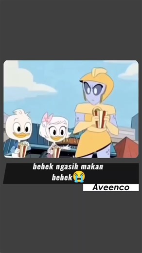 bebek nagish makan bebek?,si alien aja sampe bingung😂
