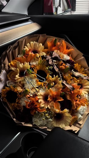 Beautiful Fall Mix Bouquets for Every Occasion