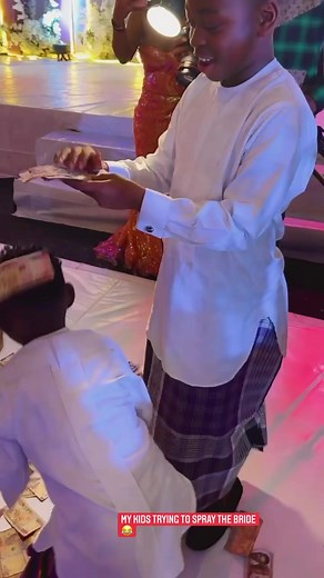 27K views · 293 reactions | My kids trying to Spray the bride the 9ja way  They tried  #nigerianwedding #facebookreels | Chicamastyle | Facebook