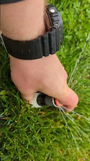 Hunter MP Rotator sprinkler : keep up for maintenance using 20mm conduit mounting clip