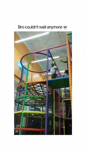 Wyd if this happens to you? 😂😭 (via LVBuggy/IG) #memes #fail #funny #siblings #fails #lmao #fyp #foryou #lmfao