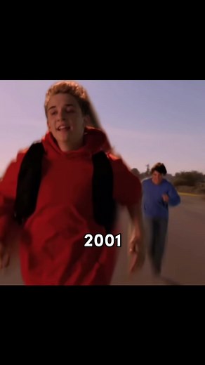 Las carreras de Superman y Flash 🥶…#flashlegana #dc #superman #flash #henrycavill #comic #race #flash #supergirl #justiceleague #marvel #comic #xd #ezramiller #grantgustin #ironman #smallville #spiderman #fercomenta #batman #avengers #supes #greenlantern