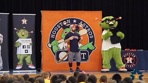 The Houston Astros mascot Orbit visited Kings Manor Elementary to teach kids safety lessons. Watch video: bit.ly/2OsjWLT #NCISD #KME_Koalas #Astros #OrbitAstros | New Caney ISD