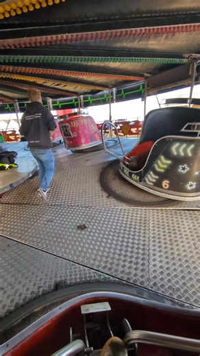 9.6K views · 138 reactions | "they spin well don't they...!" This is Anderton and Rowlands Fun Fairs Waltzer at Paignton Summer Fair and they were decent ‍♂️ #waltzer #paignton #funfair #fairground #carnival | PT Vlogs UK | Facebook