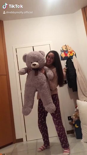 Video di Rebby e Molly (@rebbymolly.official) con suono originale - Rebby e Molly