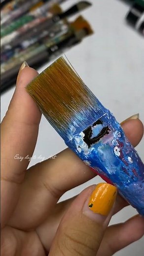 How to clean Acrylic Paint brushes 😱 #art #painting #paintbrush #shorts #ytshorts