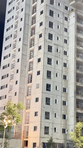 Tall Buildings Touching the Sky | City Vibes #shorts #rituriba