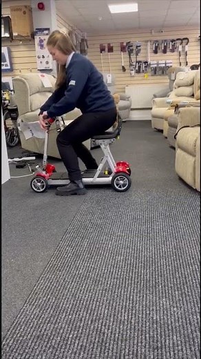 Motion Healthcare MLite Mobility Scooter Demonstration