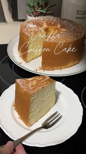 Super Soft and Fluffy Vanilla Chiffon Cake Recipe!