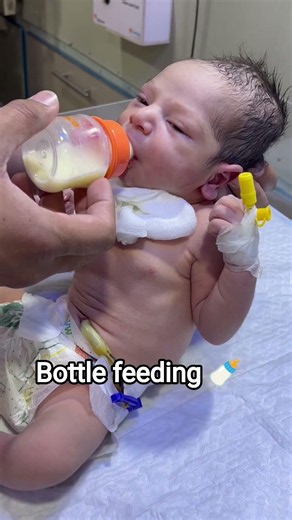 My Newborn Baby First Time Bottle 🍼#newborn #cutebaby #motherboy #ytshorts #yt #ytviral
