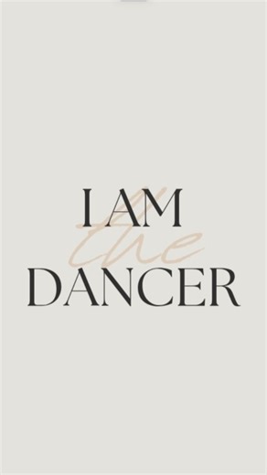 WOW! Têxtil on Instagram: "I Am the Dancer. Este lançamento não é sobre a cor do ano. É sobre quem conduz o movimento. Vivemos um momento em que tendências são nomeadas, catalogadas e repetidas. Cores recebem títulos. Silêncios recebem explicações. Mas tecido não nasce do vazio. Nasce da presença. Do gesto. Da emoção. Da mão, fio, ritmo e tempo. Cada textura, cada relevo, cada escolha responde a um movimento interno. Quando tudo aponta para o branco como ausência, nós escolhemos ele e todas as c