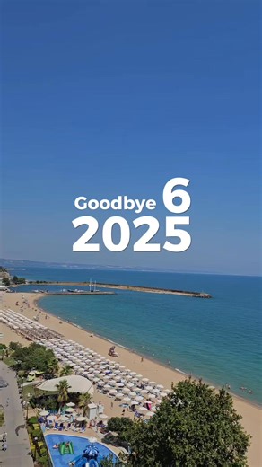 Anul 2025 se încheie cu multe amintiri frumoase: zile însorite, timp petrecut cu familia și prietenii, mâncare bună, zile la mare, relaxare la piscină și multe momente de neuitat. 😊 În 2026 venim cu și mai multe surprize pentru voi, experiențe noi și oferte foarte bune pentru cei care iubesc să călătorească în Bulgaria. Abia așteptăm să plecăm din nou la drum împreună. Mulțumim pentru încredere și pentru un an plin! 💛 #TravelPlanner | Travel Planner