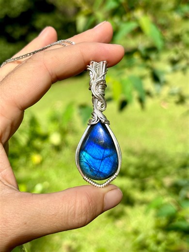 Australian Made Simple Elegant Labradorite Reiki Crystal, Teardrop Statement Pendant,unique Artistic Silver Wirewrap, Elven Princess Jewelry - Etsy