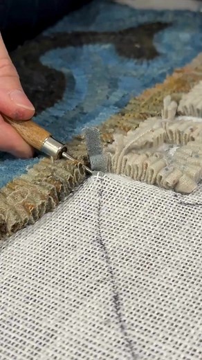325K views · 3.2K reactions | How to Pull Wool Strips Through Linen #punchneedle #fiberart #punchneedleart #rug #diycrafts #rugmaking #fblifestyle | Rug hooking | Facebook