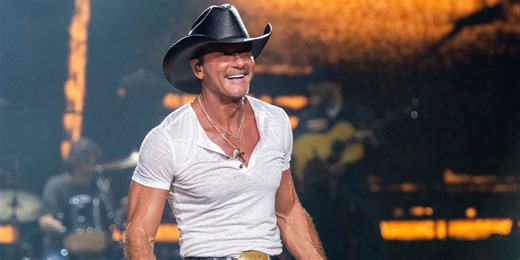 Tim McGraw’s heading to Fenway Park for his North American tour
