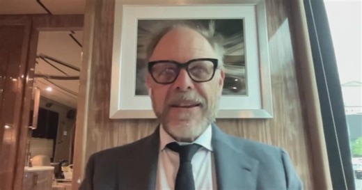 Alton Brown returning to Denver to stage final culinary variety show