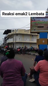 Reaksi emak² Lembata nonton Persebata Semangat Persebata, yakin bisa #persebata #perseEnde #Perseftim #BintangTimurAtambua #ETMCXXXIII | EmHa Faizal Guhir