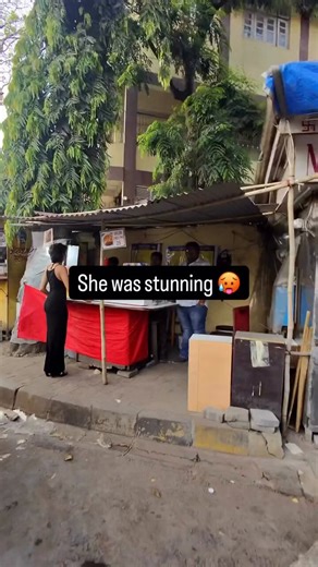 He is pro in Flirting 🤣🫦