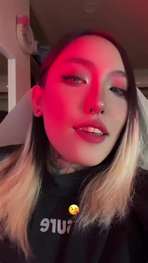 魷魚Jess🦑 (@j.e__thedeath) 的影片使用了 original sound - Noah Davis