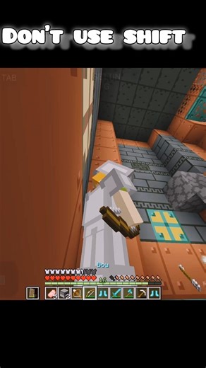 NEVER USE SHIFT ON CRAFTING TABLE! 💀 #minecraft #shorts