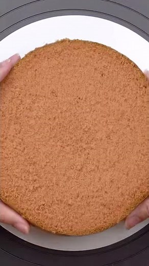 Beautiful Chocolate Cake Decorating