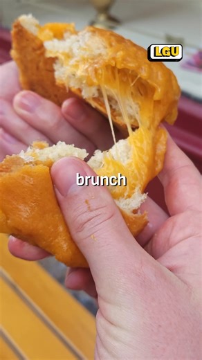 25K views · 166 reactions | Un brunch qui met tout le monde d’accord !  @sammyandjoeparis 124 rue du Chemin Vert, Paris Gaëlle, la cheffe de ce restaurant a réussi à créer un brunch bon, original et accessible. Il n’en faut pas plus pour nous convaincre ! Je sais pas vous, mais nous… c’est déjà réservé pour dimanche prochain   Options végétariennes et véganes  Entre 6€ et 16€ | Le Guide Ultime | Facebook