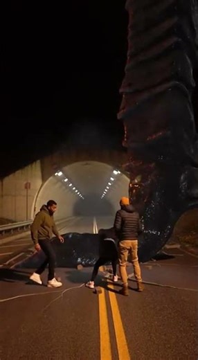 NO WAY 😱 Giant Alien's massive foot Almost Crushed Us #monster #night #movie